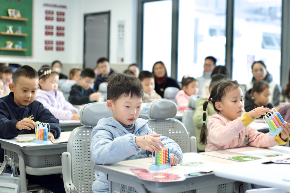 c364678998824cc9ab939f49942c916d.jpg c364678998824cc9ab939f49942c916d.jpg