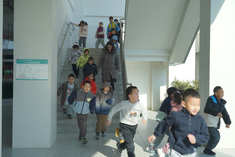 94137dfb8a3648bfa7790ac9a2b8a510.jpg 94137dfb8a3648bfa7790ac9a2b8a510.jpg